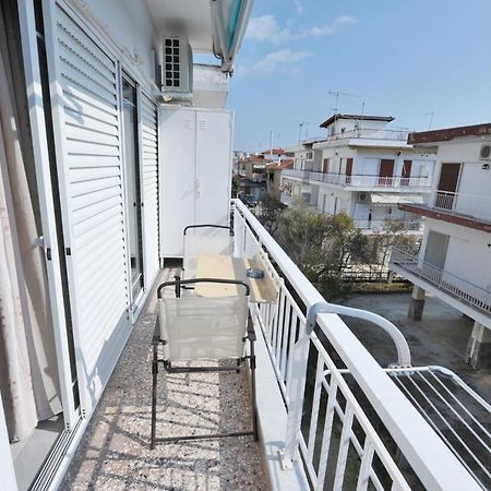Themis 40 Steps From Beach Paralia Dionysiou Buitenkant foto